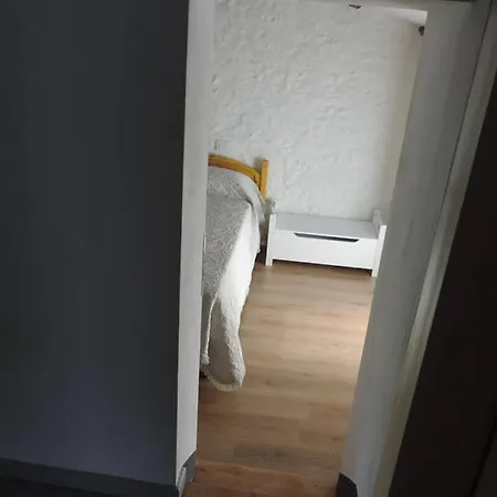 Casa Rossa Apartment Pianzano